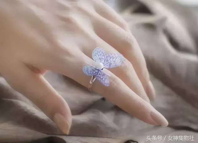 地摊小商品什么最好卖（最好买的地摊商品）