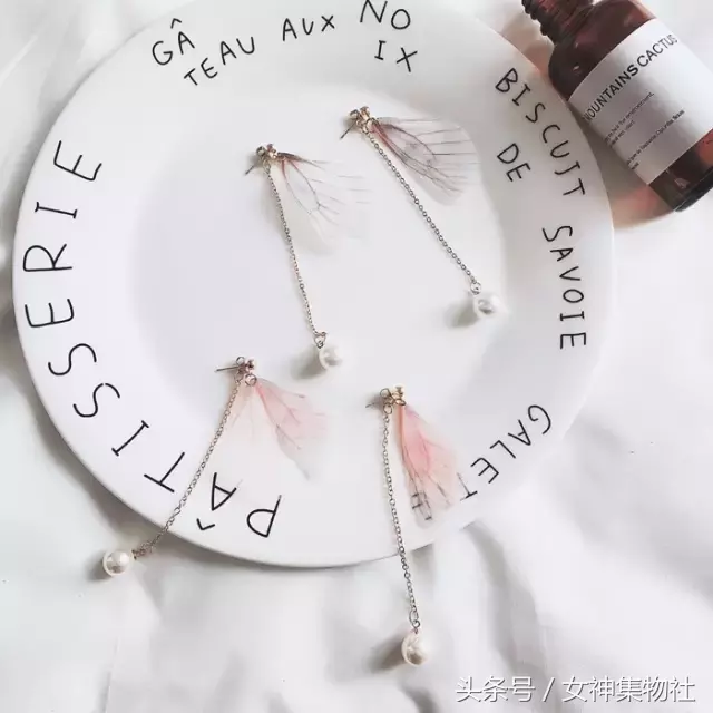 地摊小商品什么最好卖（最好买的地摊商品）