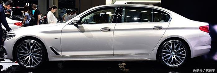 全新宝马5系528Li变乞丐版，44.99万起售，还买A6L奔驰E级？