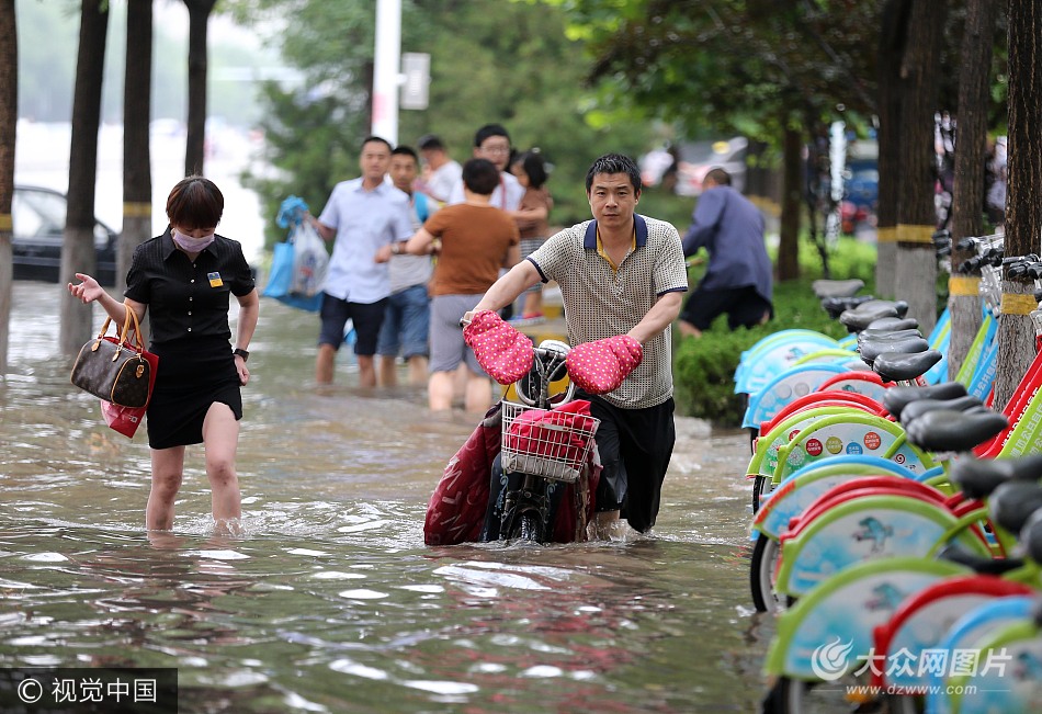 今日简讯丨2017年山东高考本科分数线：文科483分，理科433分