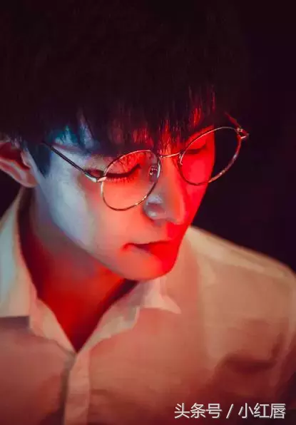 颜值高的人过得好？帅到舔屏的高考状元告诉你，是的！