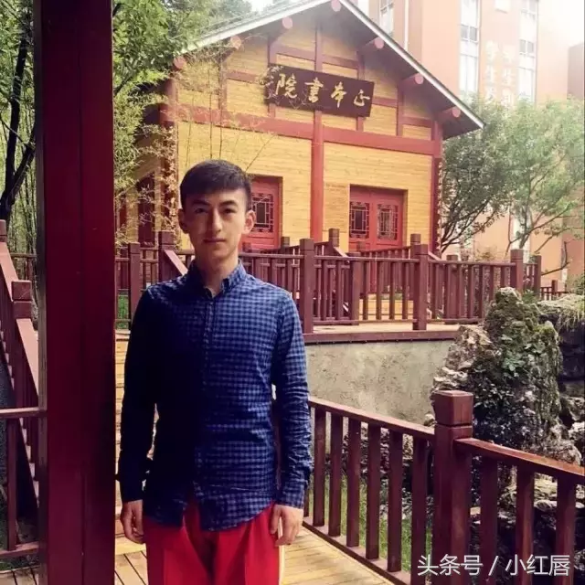 颜值高的人过得好？帅到舔屏的高考状元告诉你，是的！