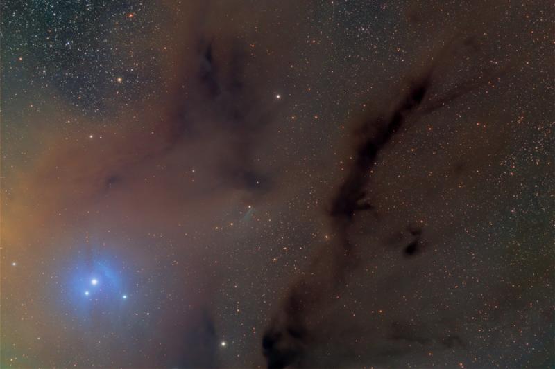 用双筒望远镜即可看到的星团M31球状星团