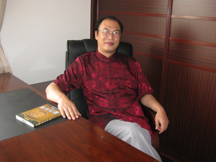 段建业传统格局法:代表人物徐伟刚和黄大陆.