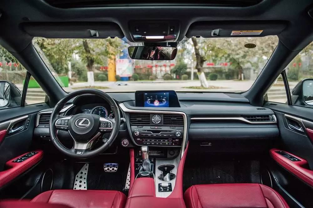 不后悔的选择 试驾2016款雷克萨斯RX 200t F-Sport