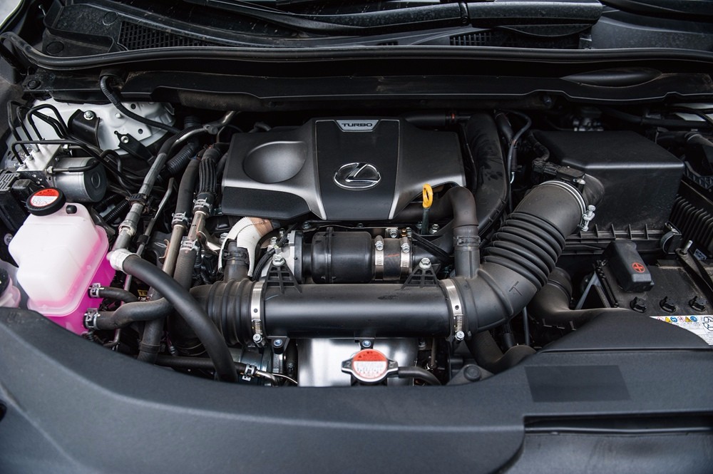 不后悔的选择 试驾2016款雷克萨斯RX 200t F-Sport