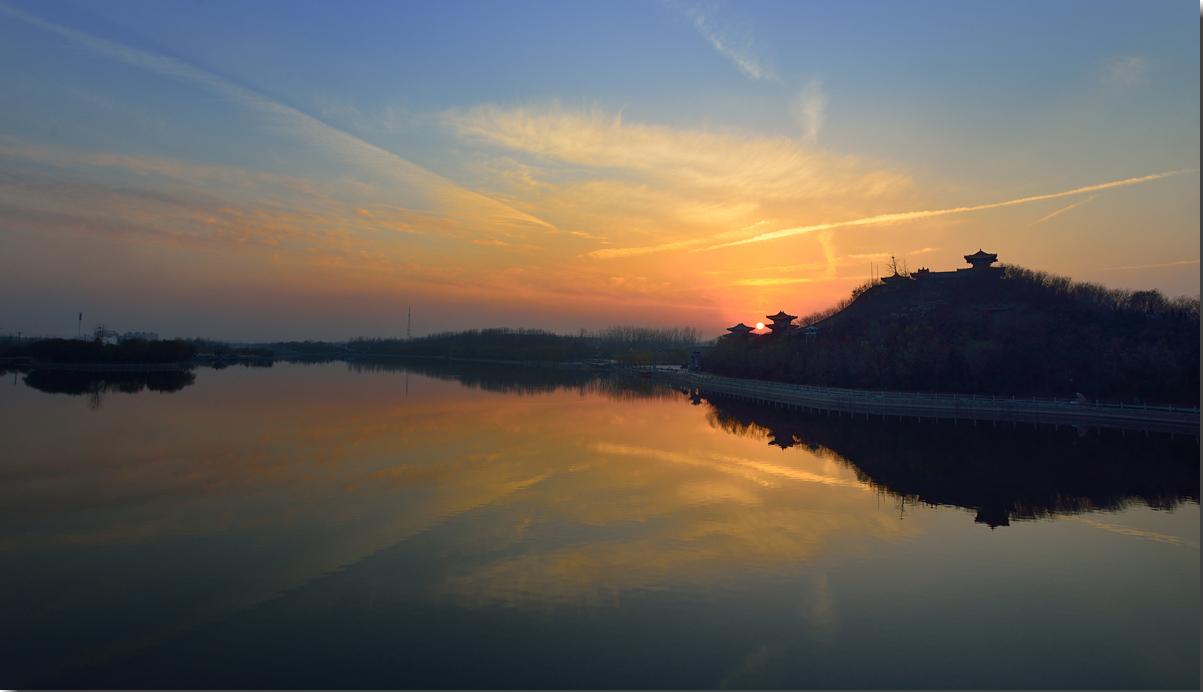 入伏天看：白日依山尽，黄河入海流