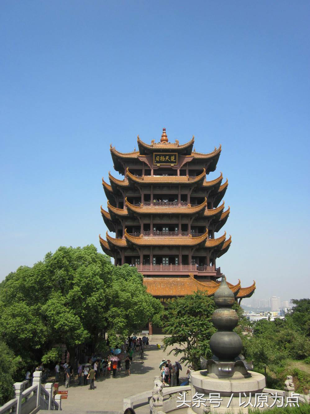 10首经典诗句带你一睹天下江南第一楼的风采，为何李白、孟浩然、王维、苏轼等才子都来登此高楼？