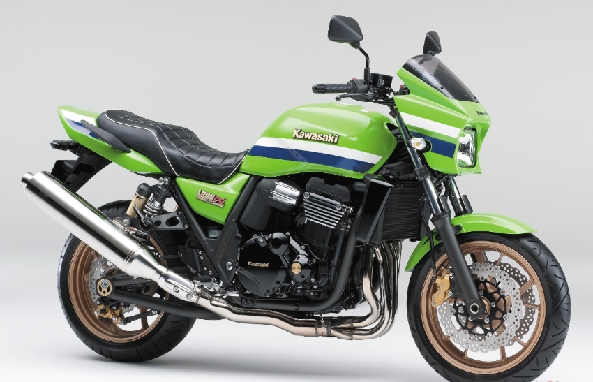 在日本最受欢迎的二手大排摩托车川崎kawasaki zrx1200