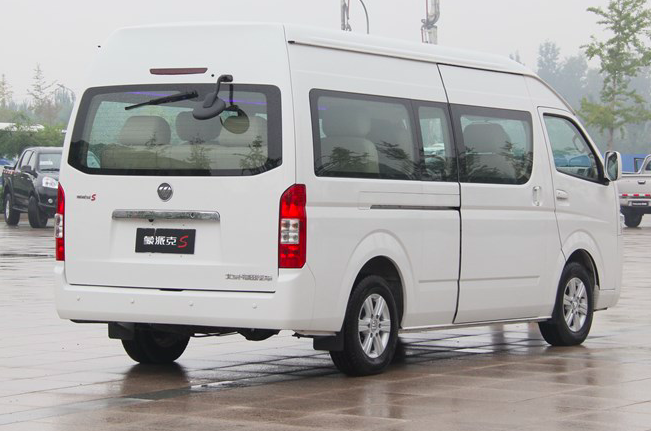 国产大9座车国产九座车