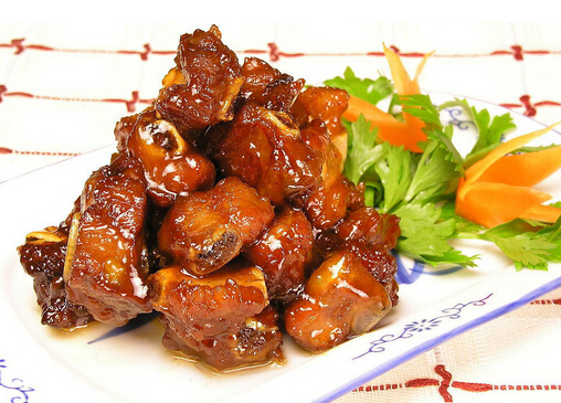 如何用高压锅炖排骨 (高压锅炖排骨需要多少分钟)