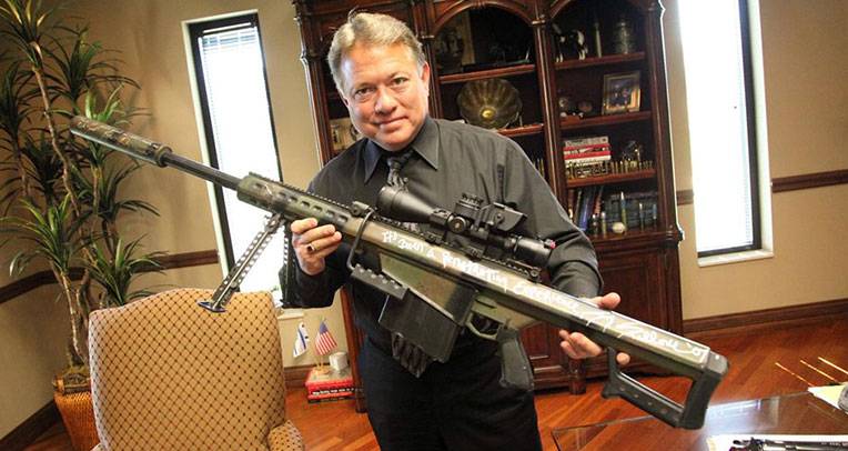 巴雷特怎么画(一代重狙枪王巴雷特,如何在不经意间改变了枪厂与游戏