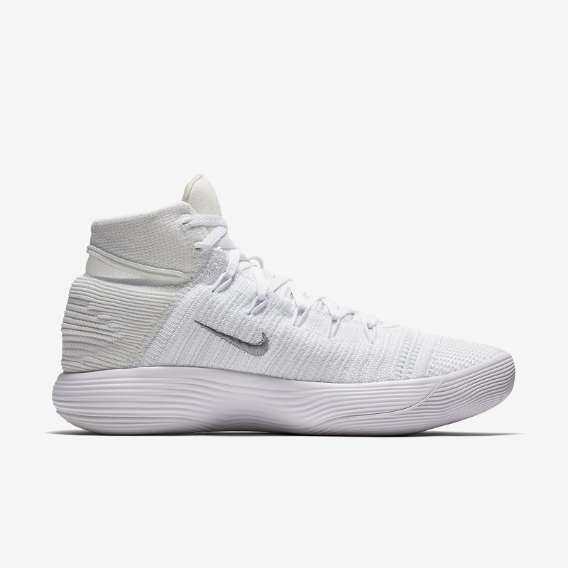 现已发售！Nike React Hyperdunk 2017 全系上架！