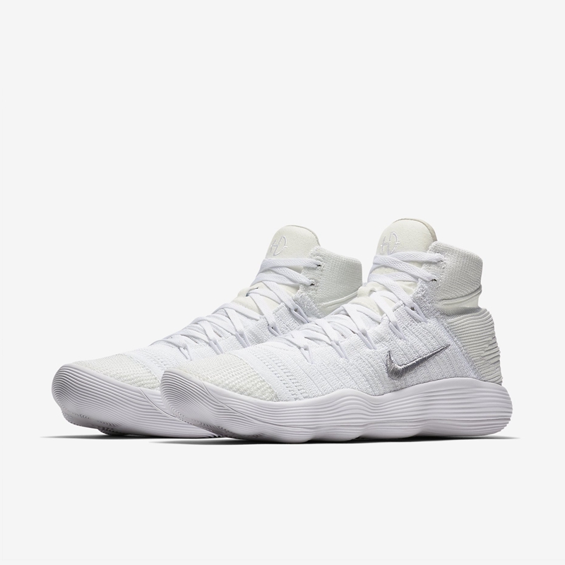 现已发售！Nike React Hyperdunk 2017 全系上架！