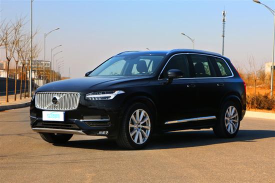 沃尔沃新款XC90动力飙升，百公里加速仅5.6秒，油耗喜人