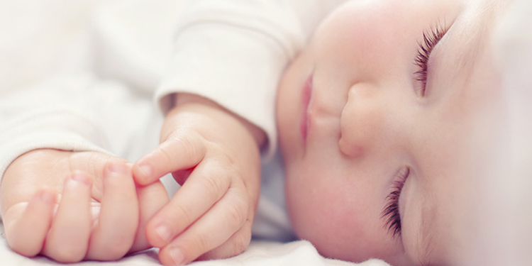 女宝宝刚出生的祝福语 表达对女儿的爱的短句