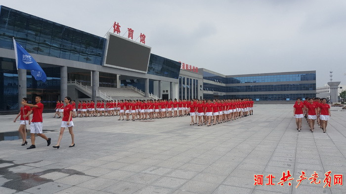 时代文化艺术专修学校空乘艺考培训社会实践——走进中航通飞