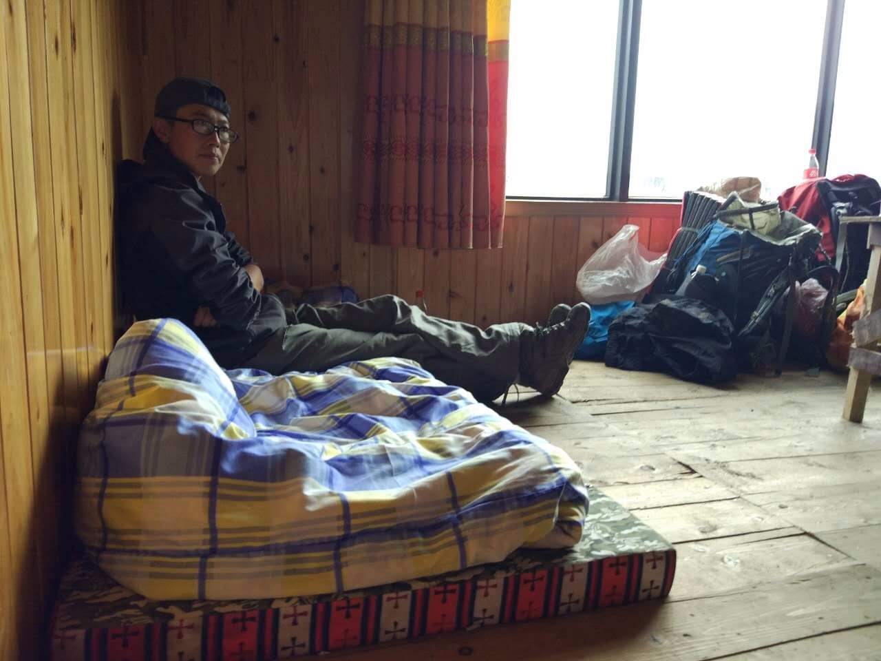 两个手机党的4天半格聂C线简单版遇熊记