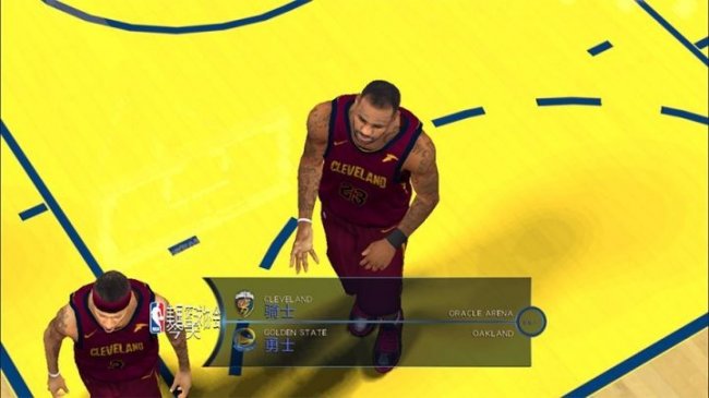 在手机哪里可以看篮球(今天刷爆朋友圈的好消息！终于可以用手机玩 NBA 2K18 了！)