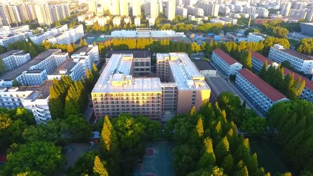 南理工，一个连超市大妈都很牛的地方！