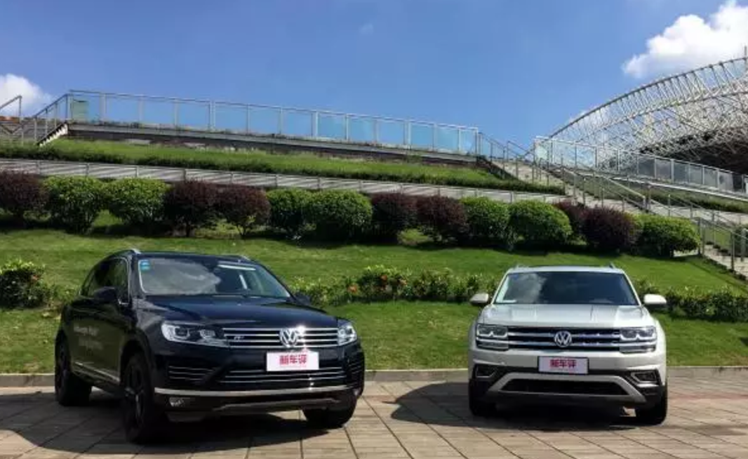 你没看错,我们做了期途昂和途锐的对比