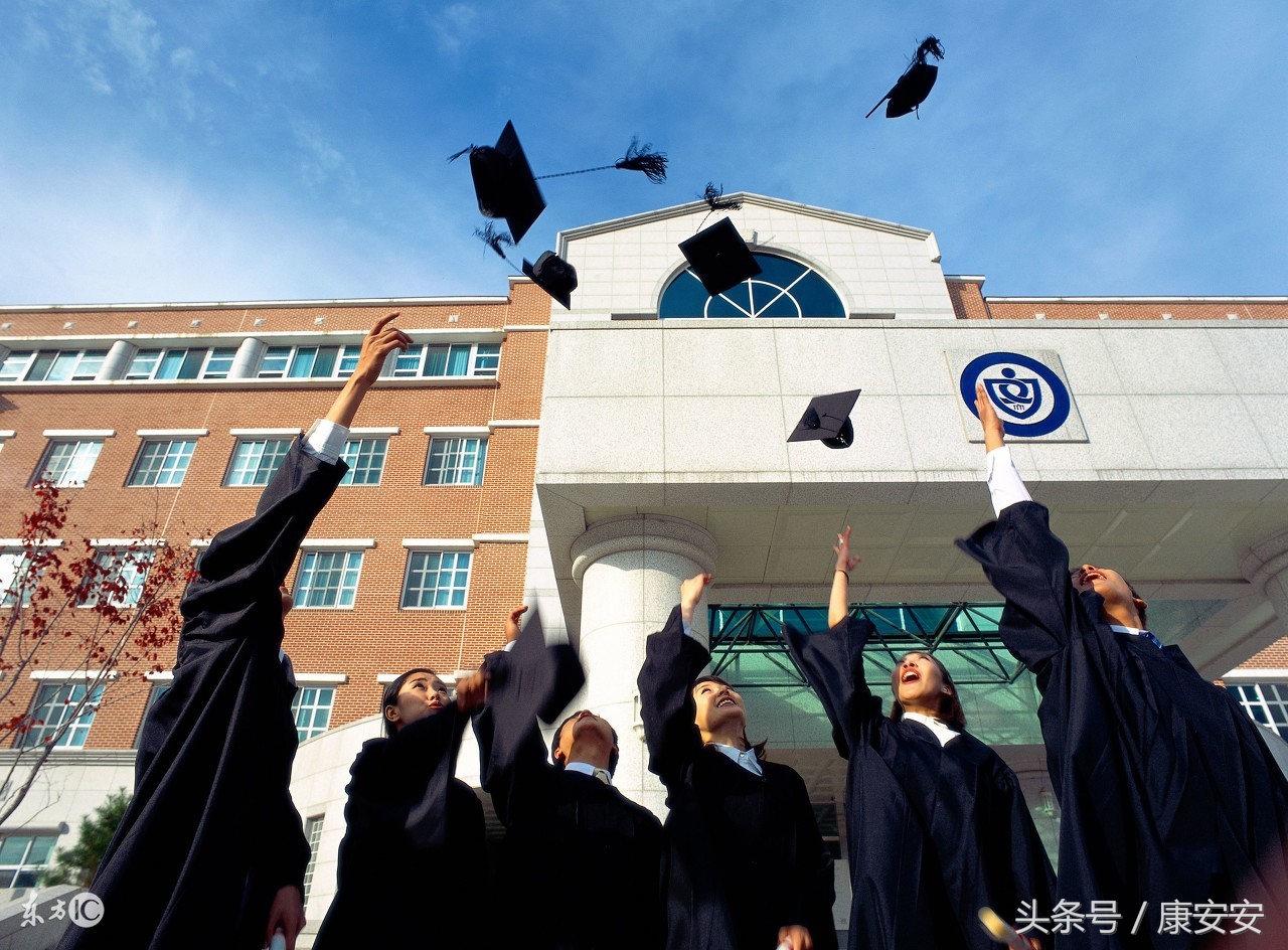 四川本二批征集志愿下午3点结束，征集高校、专业及学费往这里看！