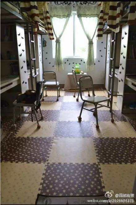 别人的宿舍叫“家”，你的宿舍只能是“窝”，大学生DIY宿舍走红网络，新疆小伙曾被邀《天天向上》