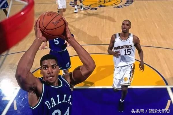 为什么nba没有小牛队了(都是因为女人？小牛当年的3J组合是怎么解散的！)