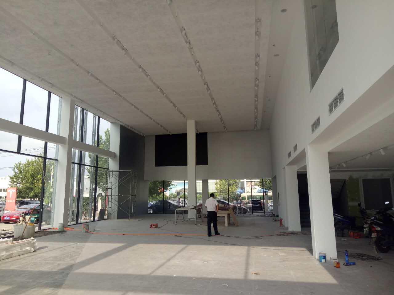 现场归来｜领克对标德系/北京旗舰店9月初开业，投资人深喉爆料