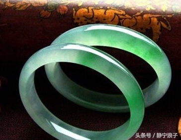 人工合成玉怎么样来识别？三步到位