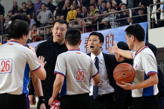 cba回放哪个app上看(下赛季CBA将完善录像回放 或效仿NBA建立回放中心)