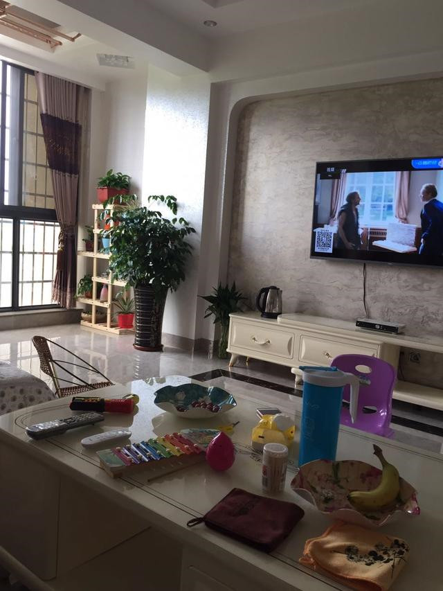 老婆倔强将卧室全打榻榻米，16万全包，看到效果的我无语了！