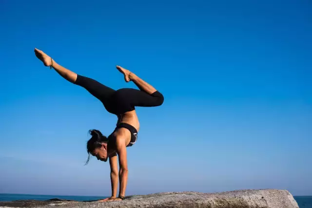 瑜伽類型有七種，挑選最適合你的一款才能真正達到減肥的目的