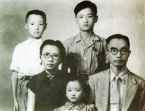 朱自清小传：我不领救济粮是真的，但不是被饿死的，毛主席说错了