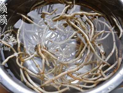 凉拌鱼腥草