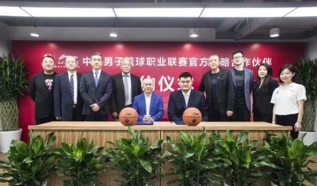 李宁当初为什么投cba(达成！CBA赞助商已定，5年10亿拿下赞助商，不是阿迪耐克！)