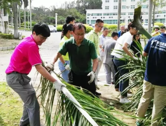 “天鸽”袭击造成暨南大学珠海校区较严重灾情，暨南人众志成城抗险救灾