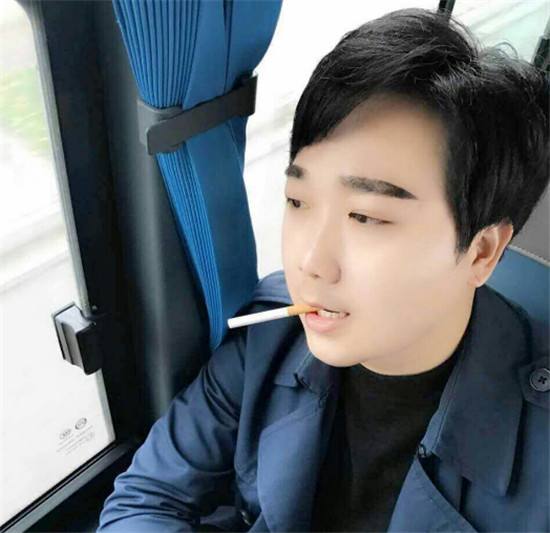 嗨氏跳槽虎牙真的亏了吗？