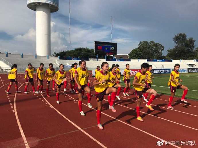 唐涵(女足U16亚少赛：中国补时进球2-2绝平韩国 张琳艳唐涵建功)