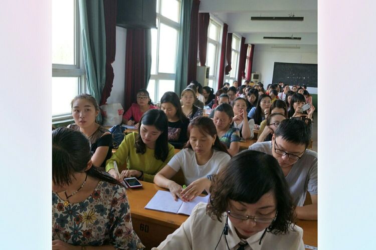 我和秋天有个约会——长葛市语文教研会在一中隆重举行