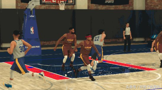 nba2k18为什么罚球(《NBA 2K18》各种投篮与防守技巧详解，新手入坑必看！)