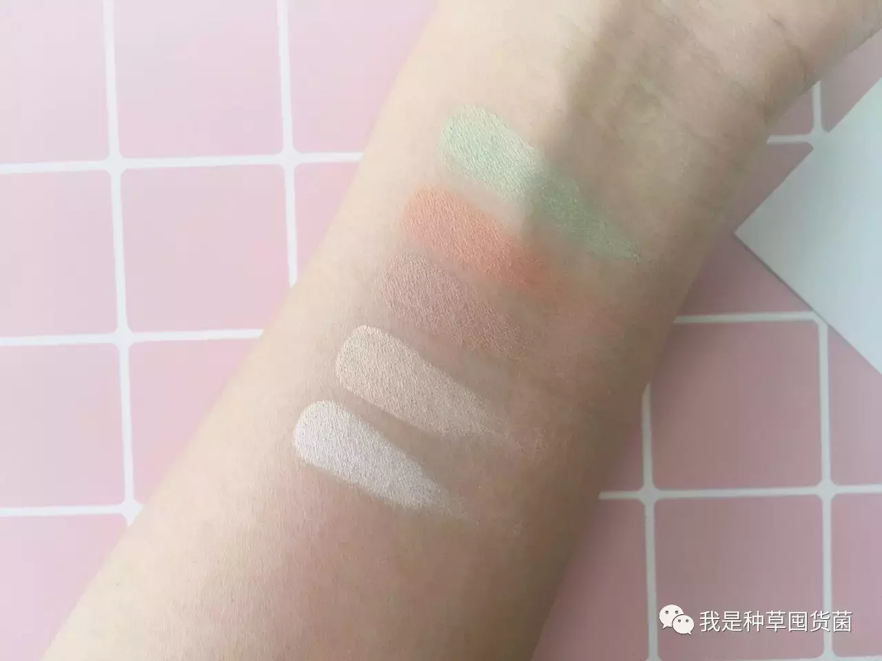 我测评了9款热门遮瑕,最好用的居然是35块钱的它?