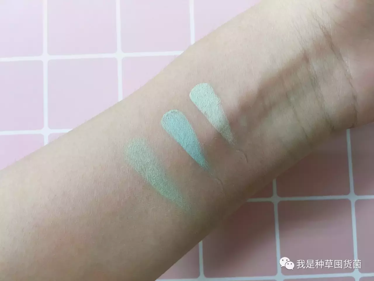 我测评了9款热门遮瑕,最好用的居然是35块钱的它?