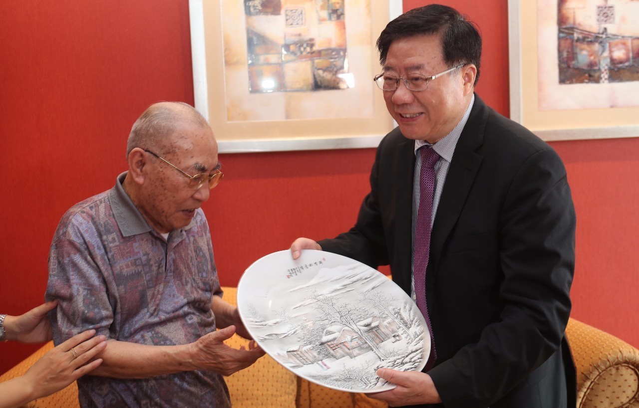 肾界泰斗｜一甲子的风雨兼程