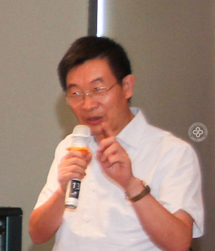 肾界泰斗｜一甲子的风雨兼程