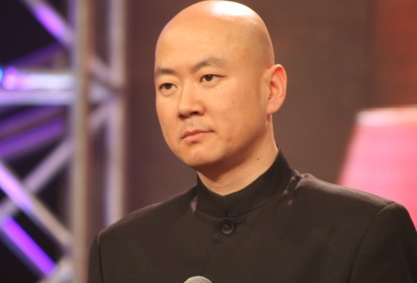 51岁郭冬临的80后娇妻近照终于曝光!既不是张凯丽也不是牛莉!