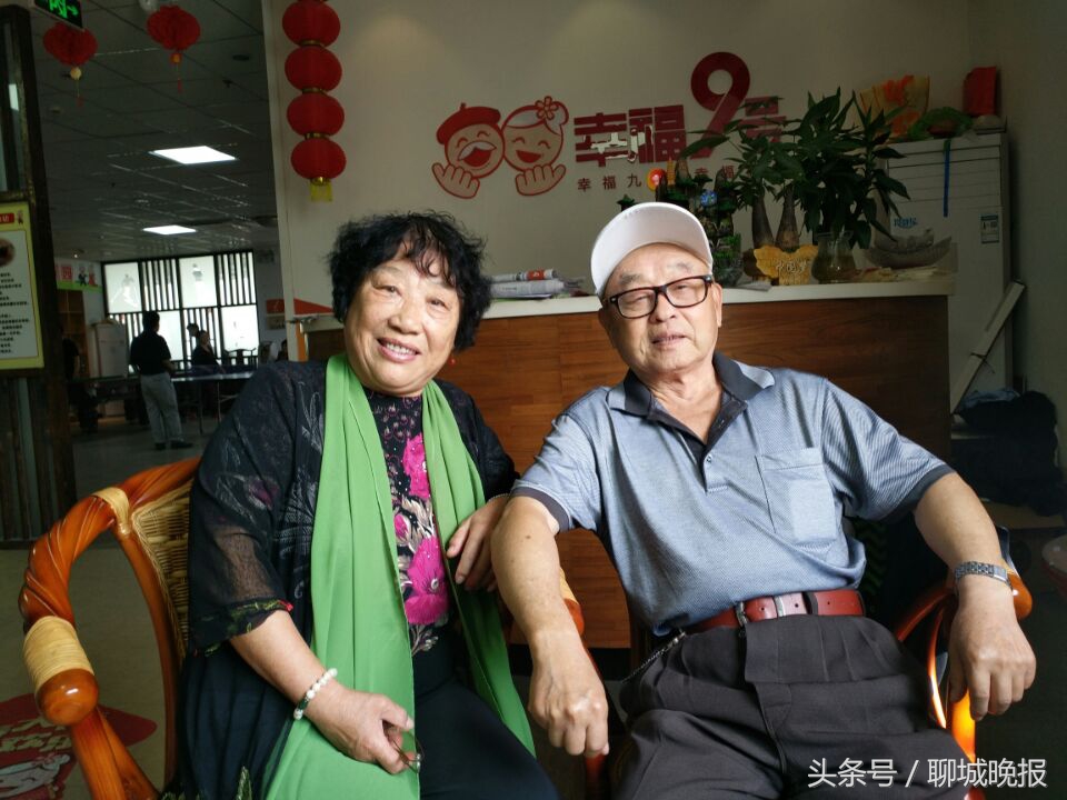 退休后生活丰富多彩，聊城两位7旬老人要重走青春路