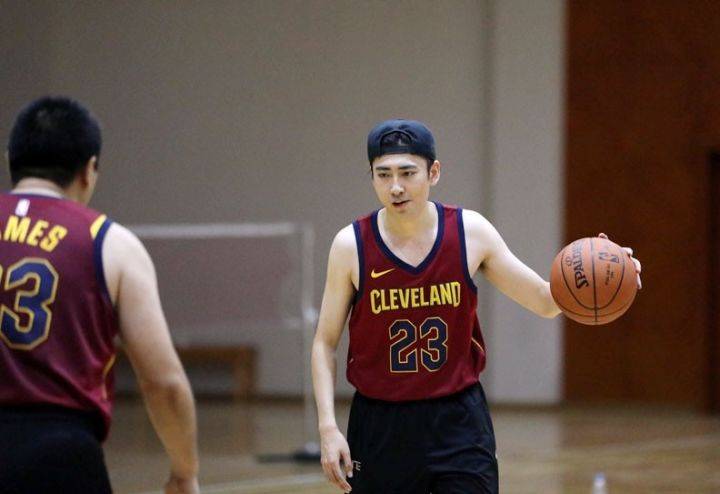 nba球衣有哪些尺码(新版NBA球衣尺码怎么选？)