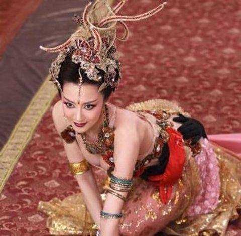 中国古代四大妖女（历史上的四大妖姬个个祸国殃民）