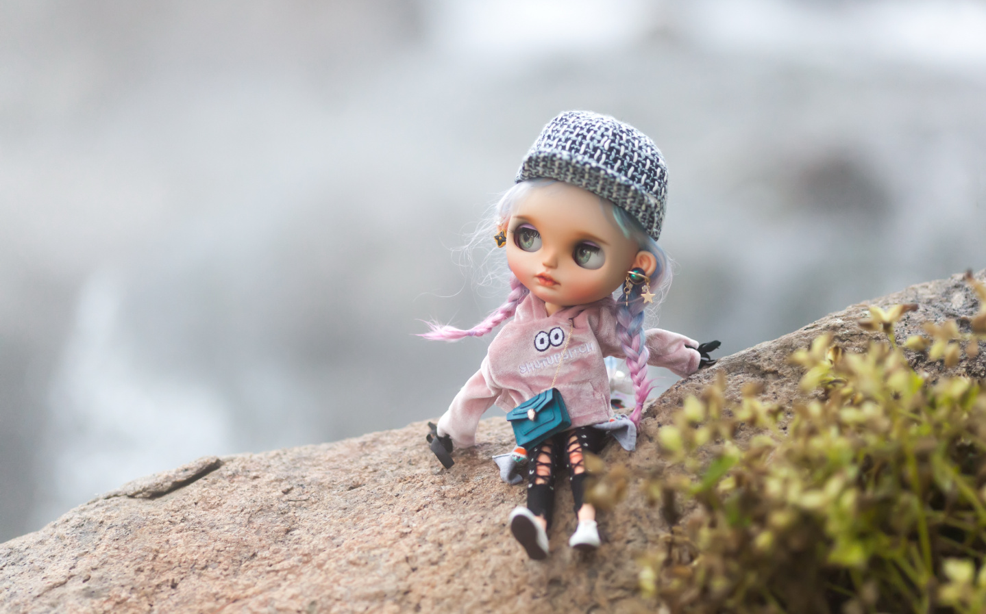 风靡欧美日本的小布娃娃blythe,有人喜欢却有人害怕